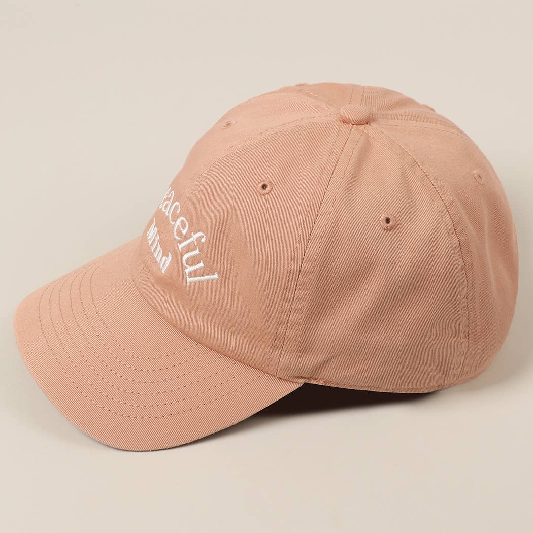 Fashion City – Engroshandel Baseballkasket - Unisex – Broderet baseballkasket med teksten "Peaceful Mind"10