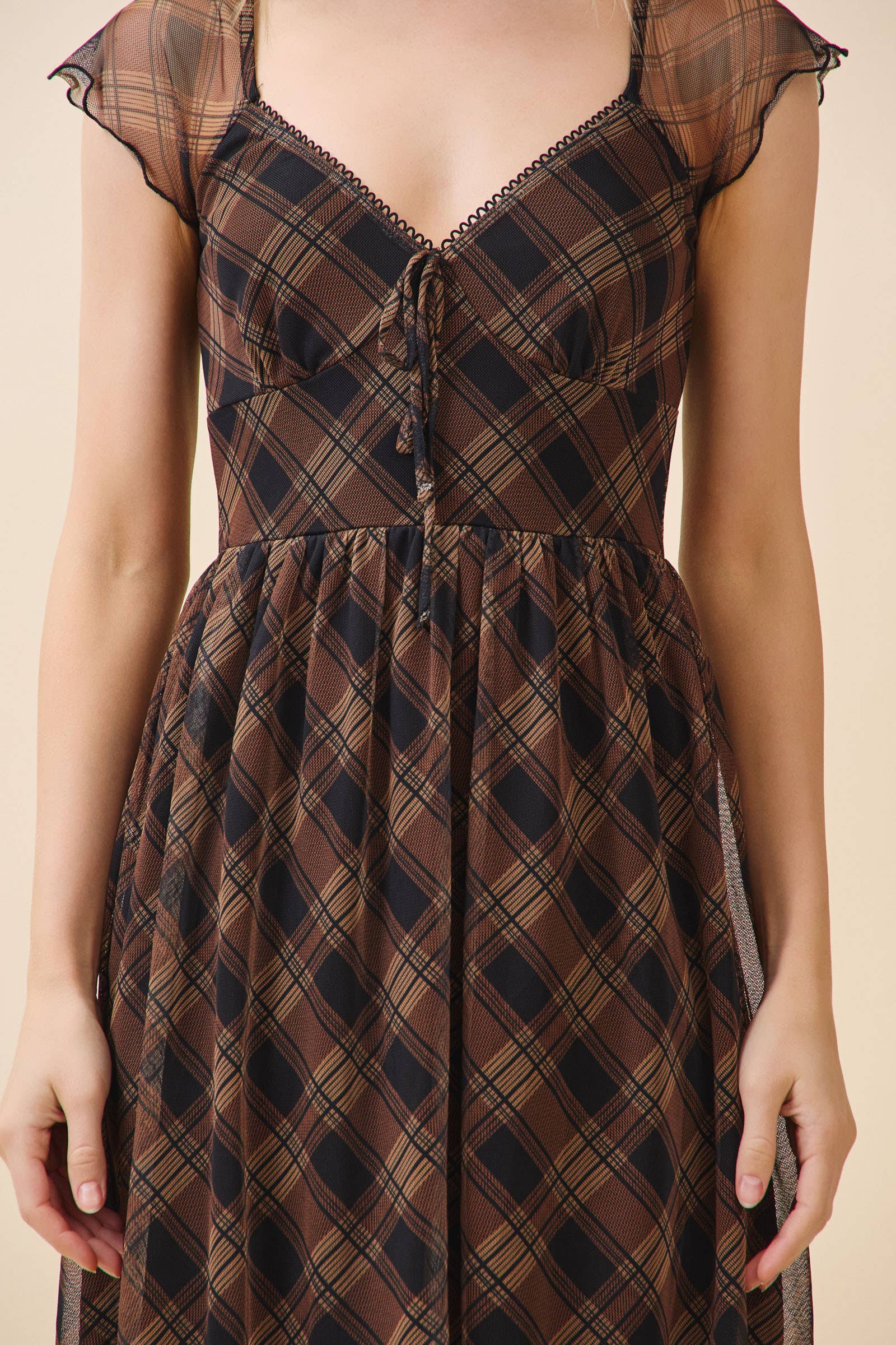 Heart & Hips – Engroshandel Kjole - Dame – LD56650P - SWEETHEART NK FLARE MINI KJOLE3