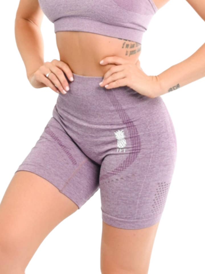 Short de vélo The Kelly : violet améthyste pour la vente par The Fit Traveler Collection