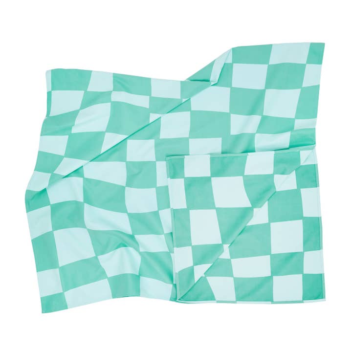 Dock & Bay USA - Wholesale Beach Towel - Dock & Bay Quick Dry Towels - Check Mate