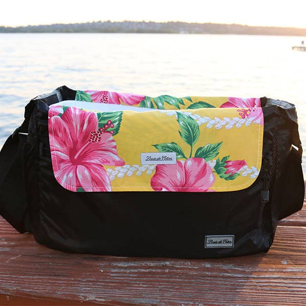 Cooling Pooch Bag Liner - Yellow Hibiscus for wholesale by Louie de Coton