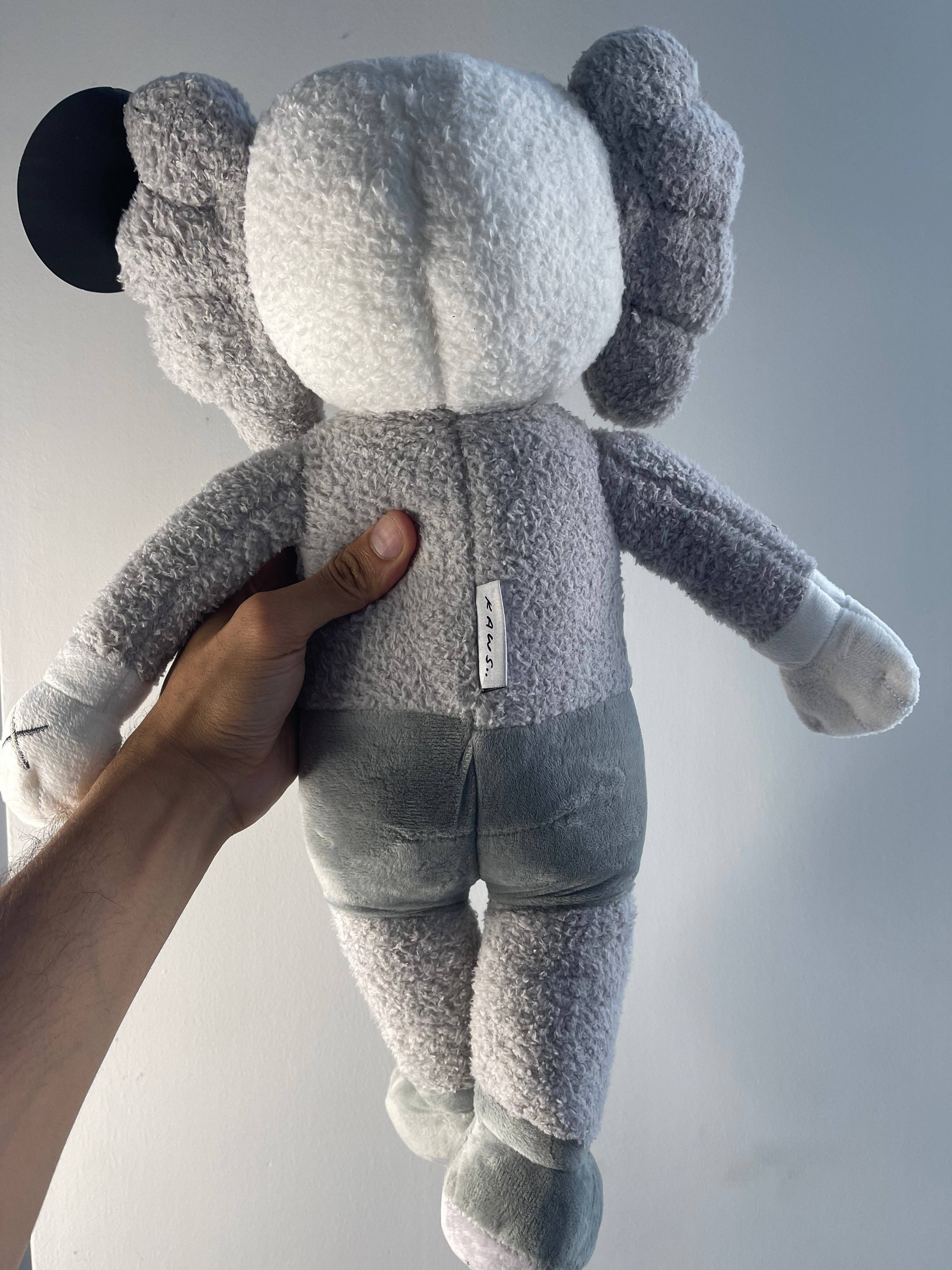 HYPED ART - Wholesale Stuffed/Plush Toy - Kids & Baby - KAWS Plush6
