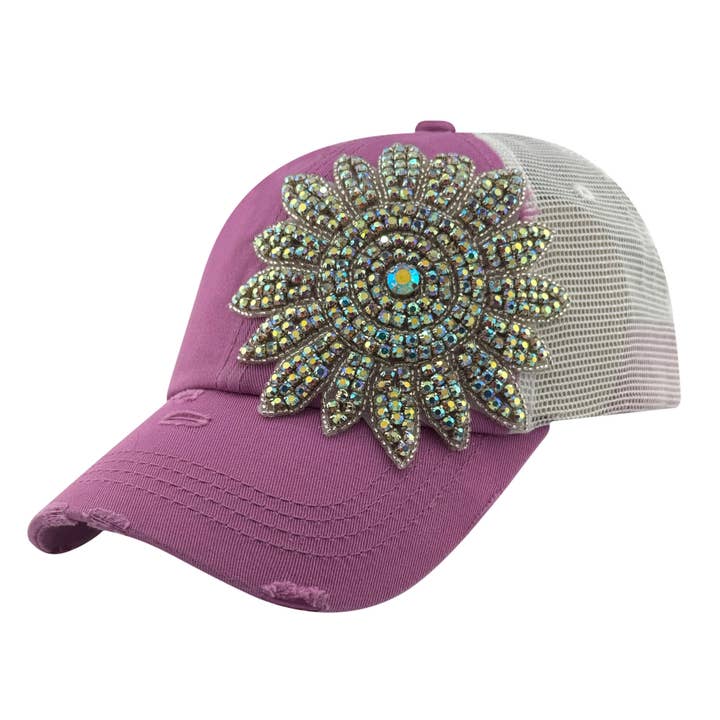 Chapeau de camionneur à fleurs cristallisées pour la vente par The Alabama Girl