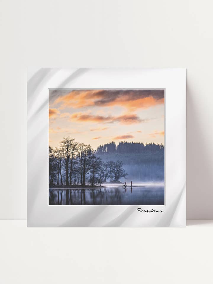 Lever de soleil sur le Loch Achray. pour la vente par Ecosse Encaustics Cards