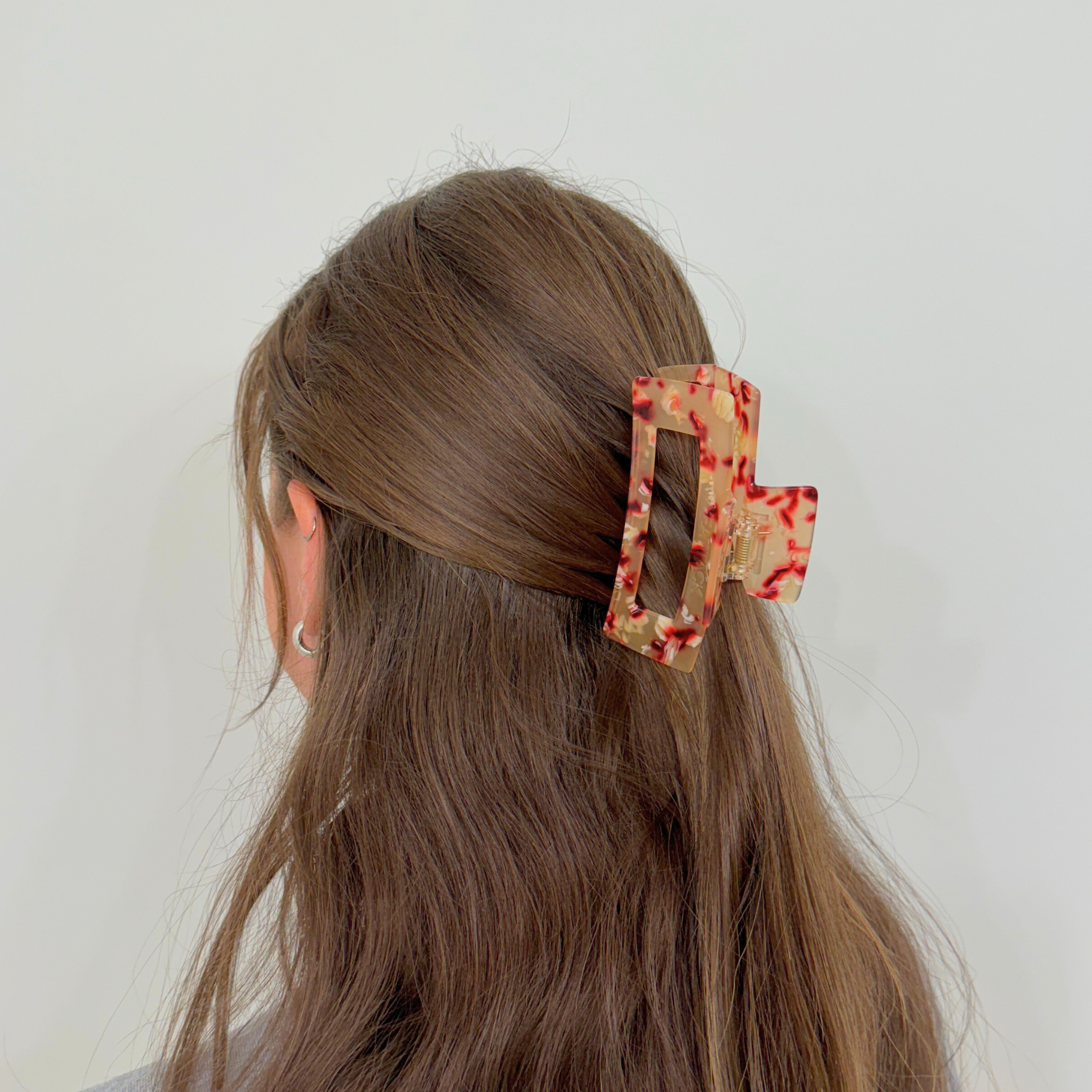 Love Attack - Wholesale Hair Clip - Women's - Aven Speckle Minimalist Cellulose Acetate Hair Claw Clips8