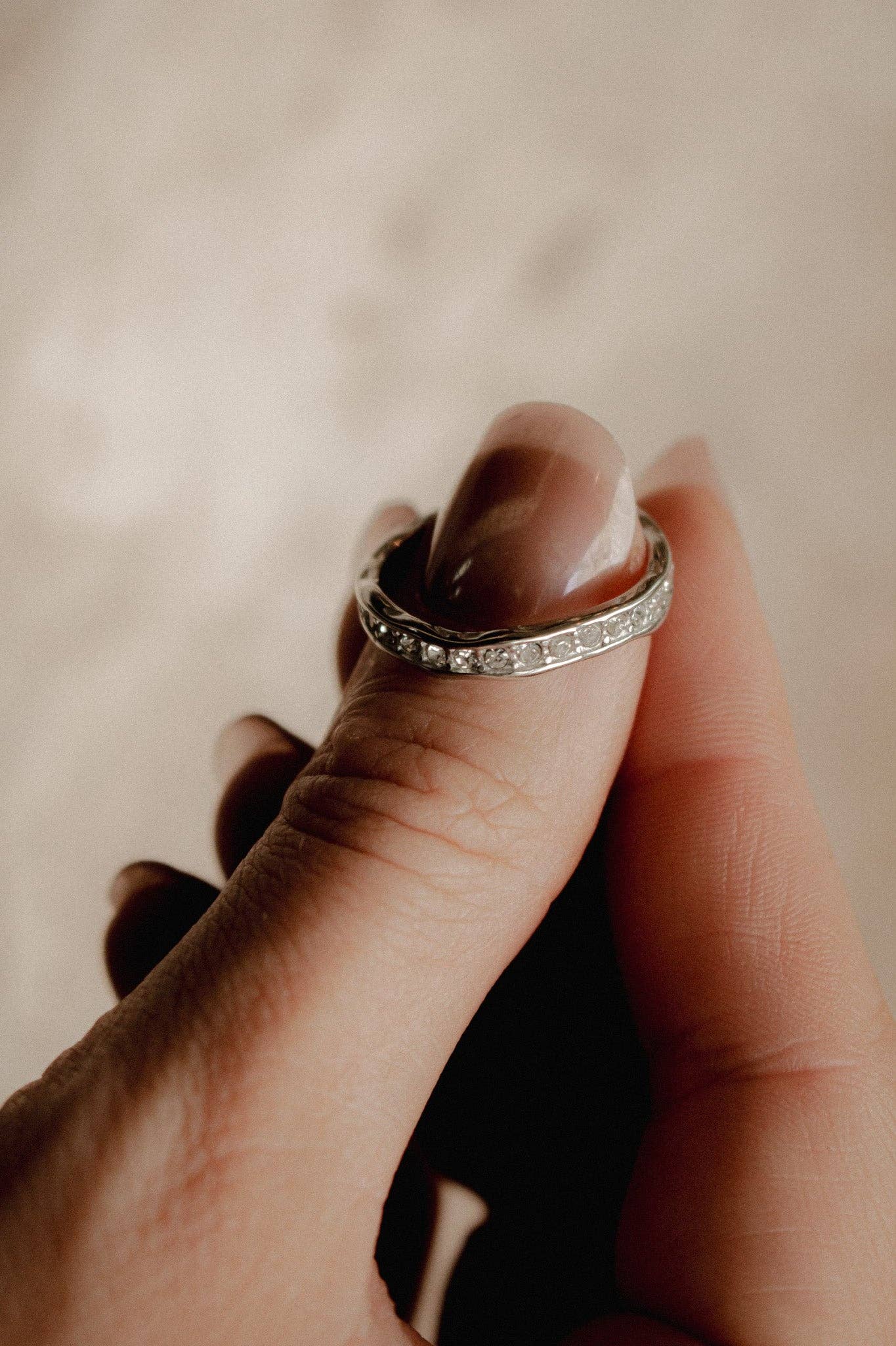 Black Sheep Jewelry - Venta al por mayor Anillo con gemas - anillo maeve0