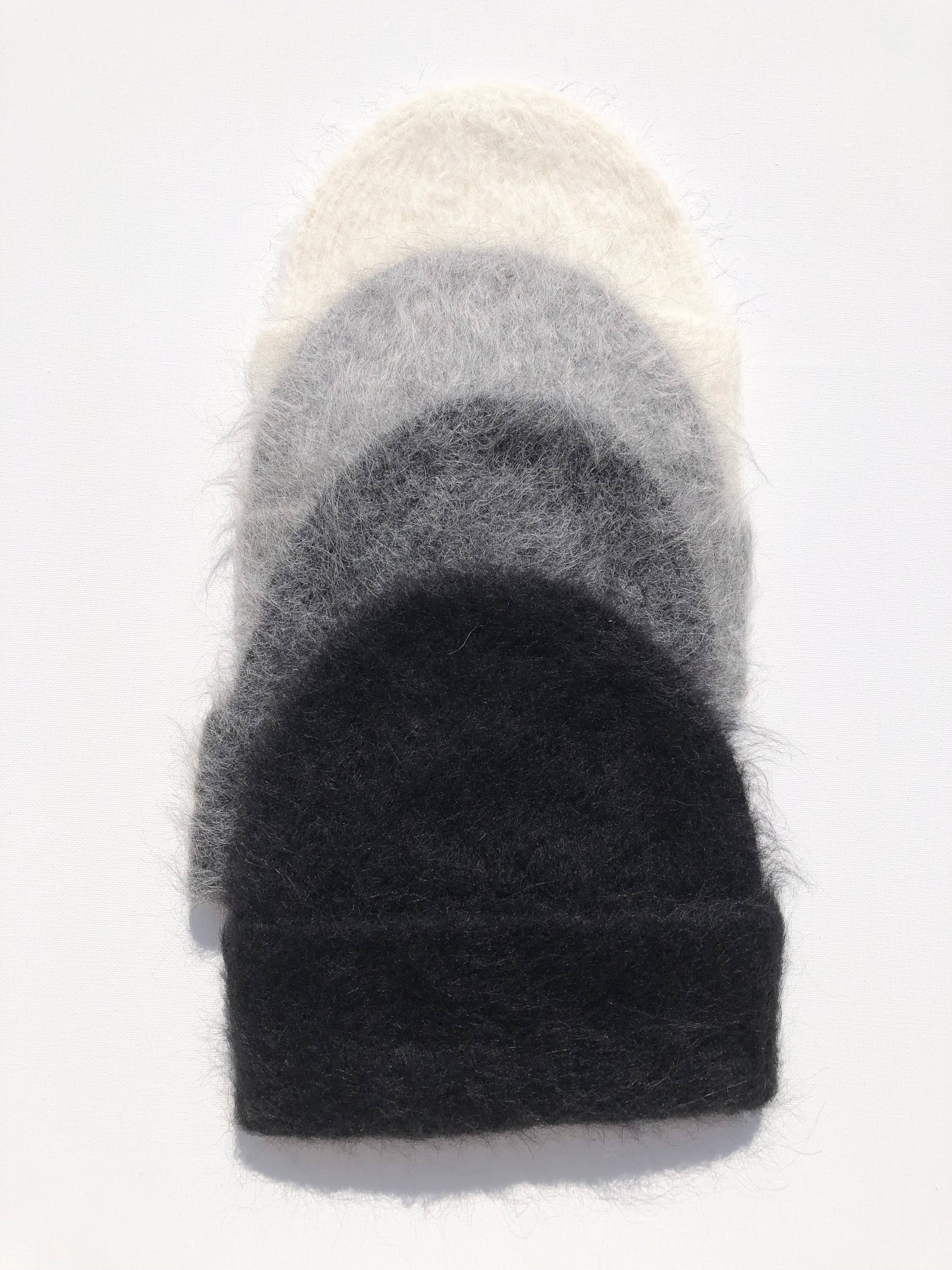 Billy Bamboo - Wholesale Beanie - Women's - ALPACA FLUFFY BEANIE 24