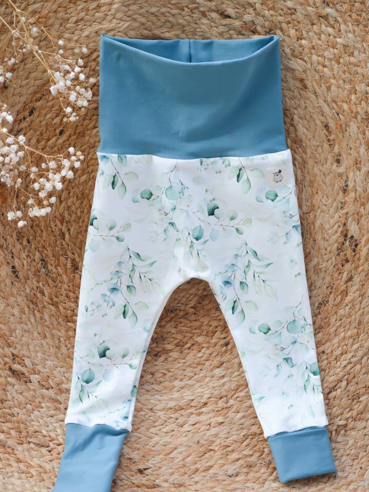 “Eucalyptus” evolutionary leggings for wholesale by Un hibou dans le papier