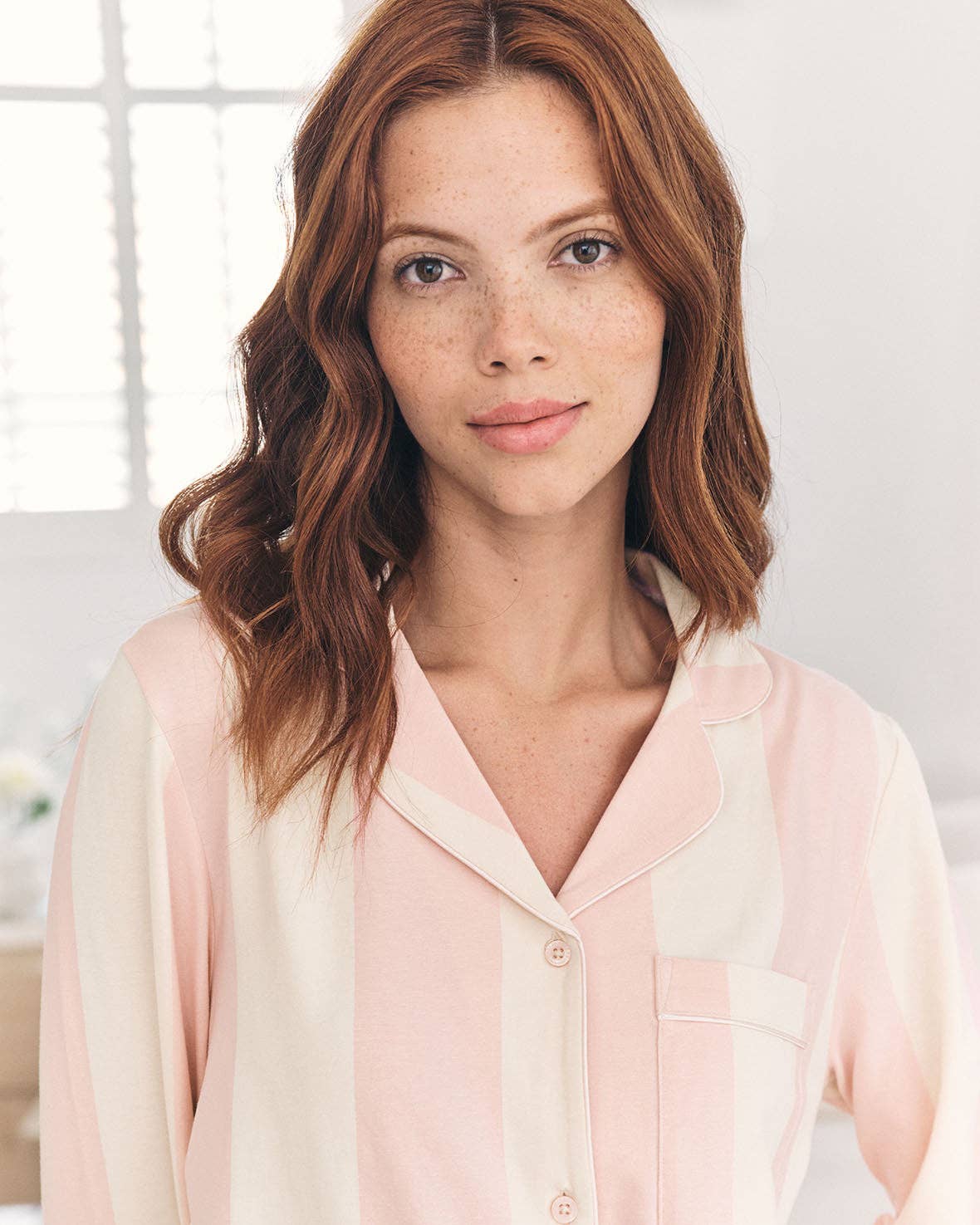 Chelsea Peers – Engroshandel Pyjamasæt - Dame – Stribet pyjamasæt i økologisk bomuld - Dæmpet pink5