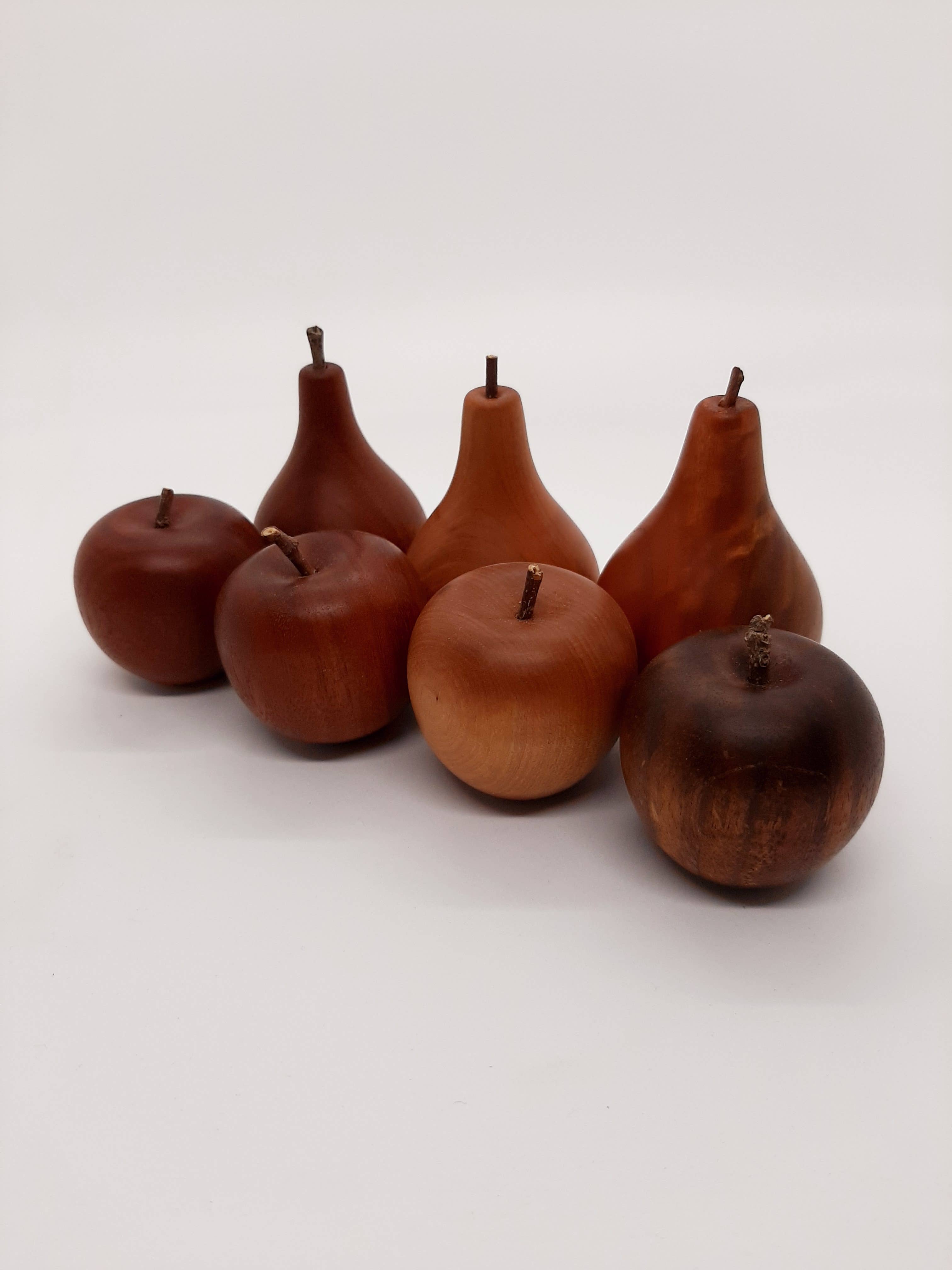 Lyons Woodturning - Wholesale Decorative Plate/Dish/Bowl - Dish & 3 Fruit Set1