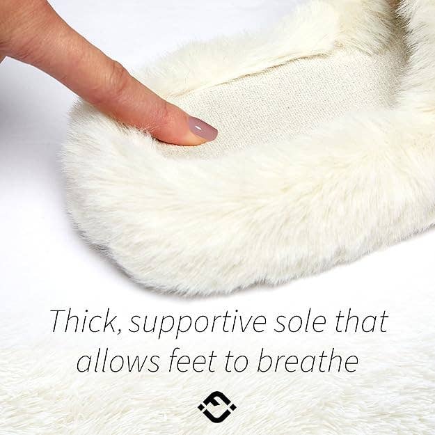 Funky Junque - Vente Chaussons – femme - Chaussons duveteux à bout ouvert - Ivoire6