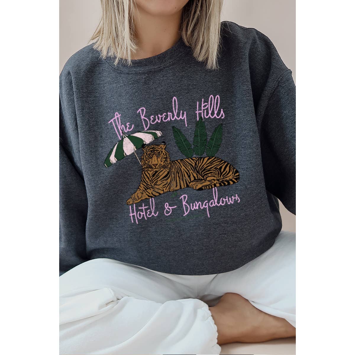 Illustrated Society - Wholesale Graphic Sweatshirt - Unisex - BEVERLY HILLS HOTEL VINTAGE GRAPHIC SWEATSHIRTS0