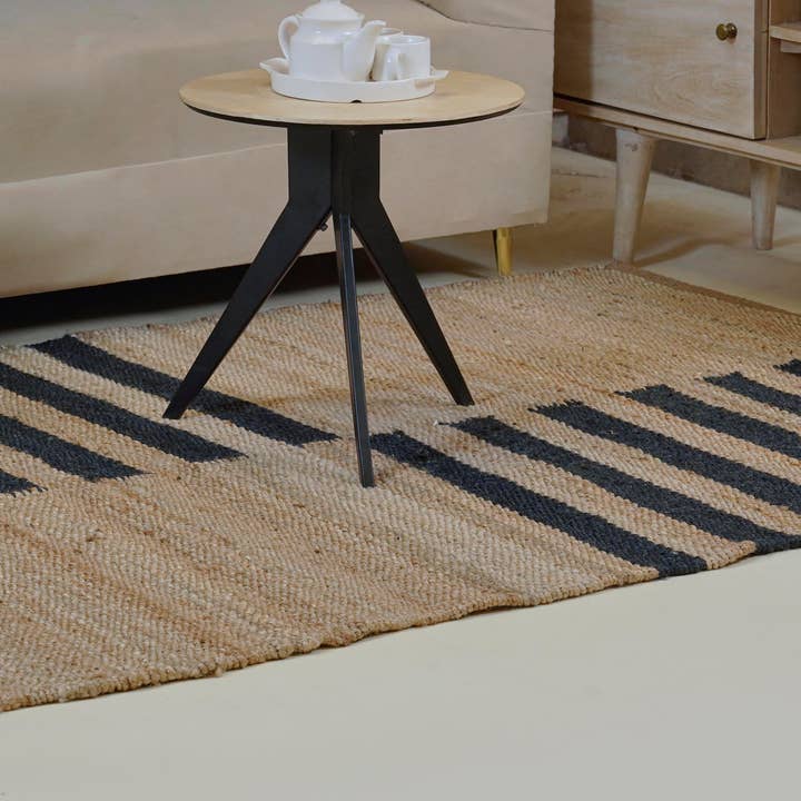 Beiger Hanf-Jute-Teppich mit schwarzen Streifen handgefertigter Jute-Teppich für den Großhandel von Chouhan Rugs
