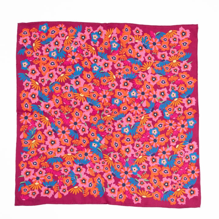 Sciarpa in seta con motivo floreale Fall in Love, colore: frutti di bosco, 50 cm per la vendita all'ingrosso da parte di B. Hartzell