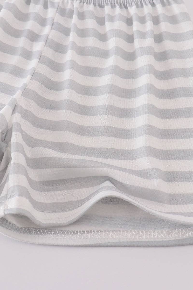 Aspen Rain Boutique - Wholesale Top & Short Set - Kids - Blue carousel applique boy set3