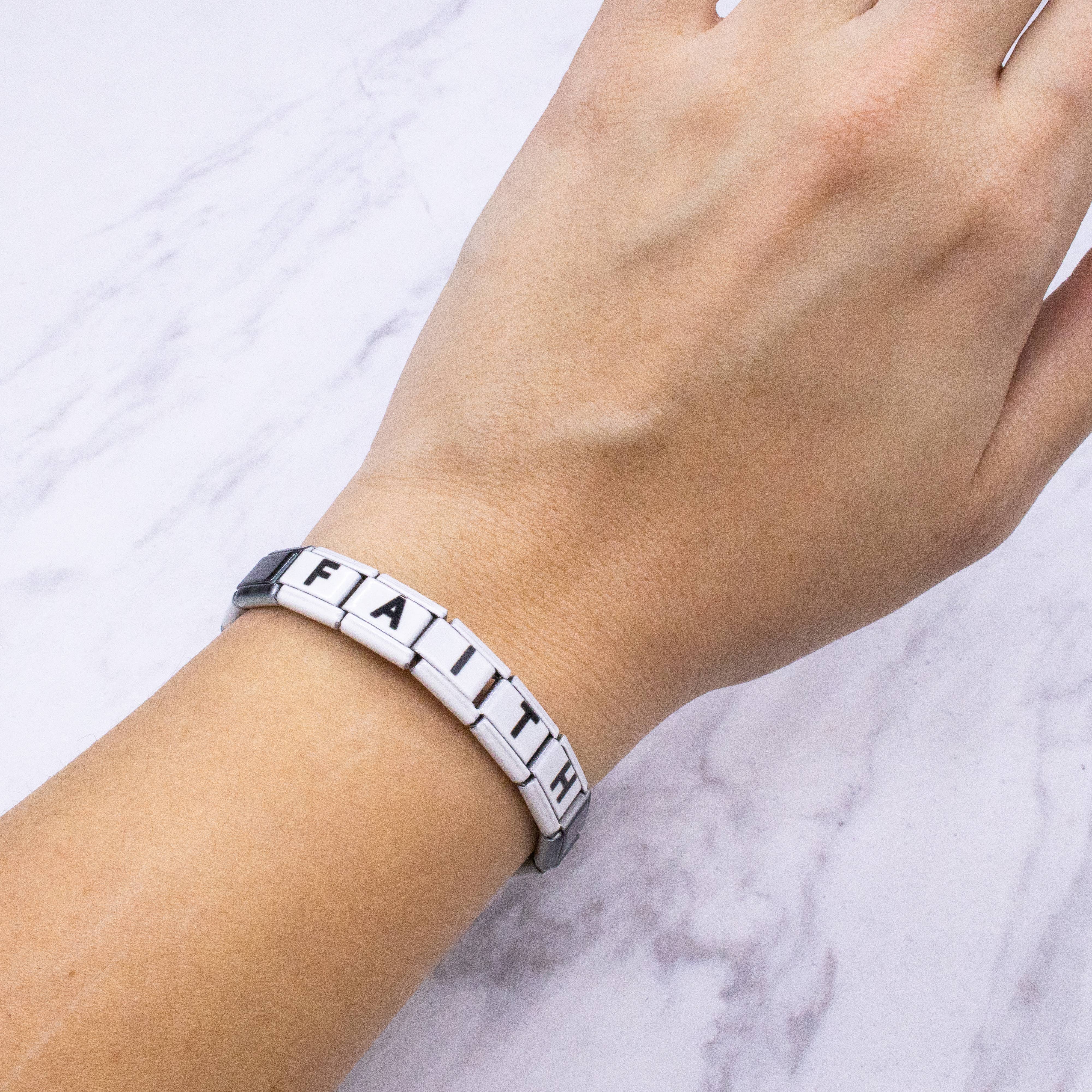 Frog Sac - Vente Bracelets à breloques/pendentifs - Bracelet à breloques italien - Bijoux Word Link pour filles25