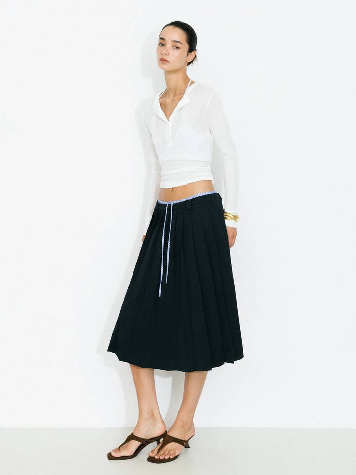 Double Waistband Contrast Pleated Skirt for wholesale by CUBIC