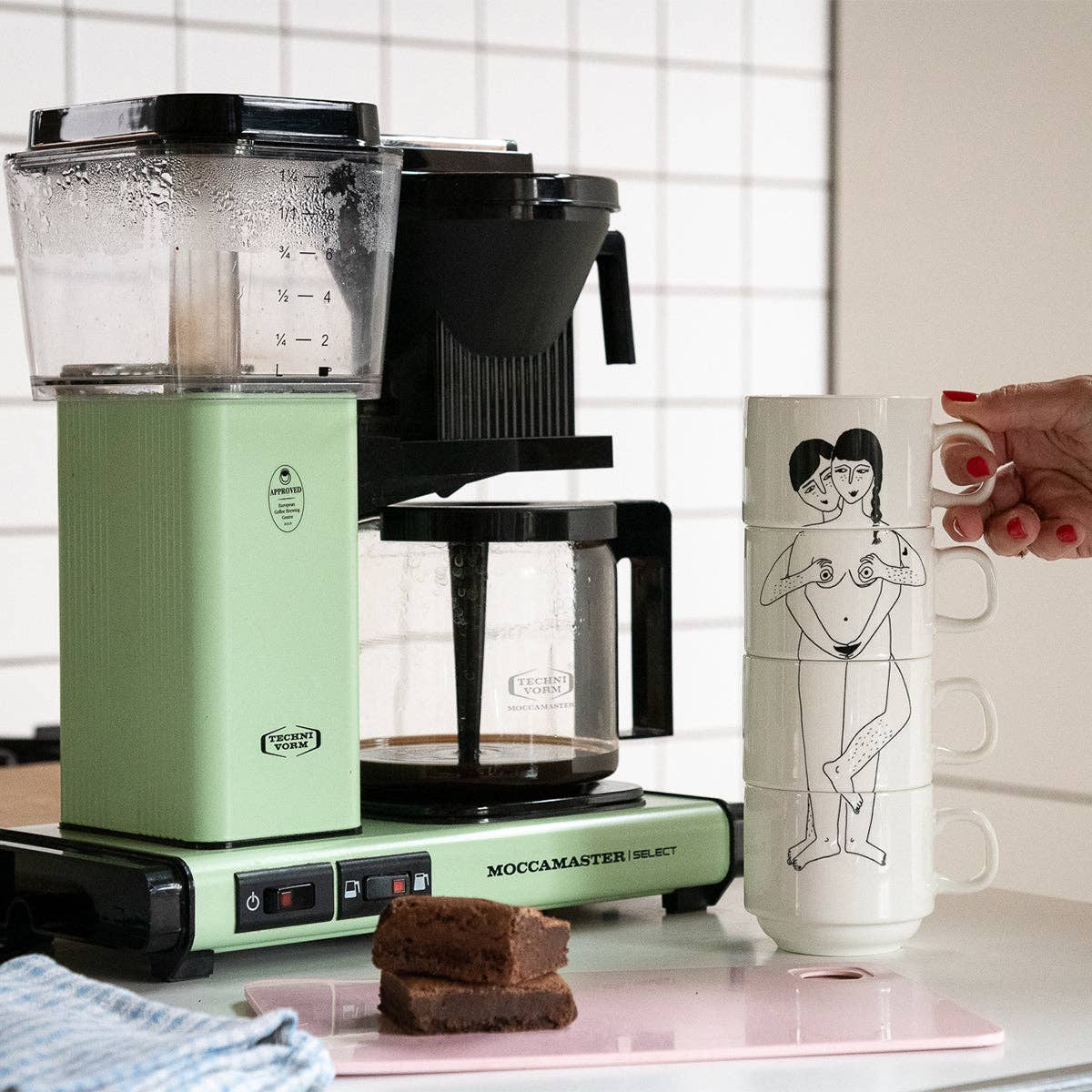 helen b - Wholesale Coffee Mug - Stackable mugs faces everywhere (set*4)5