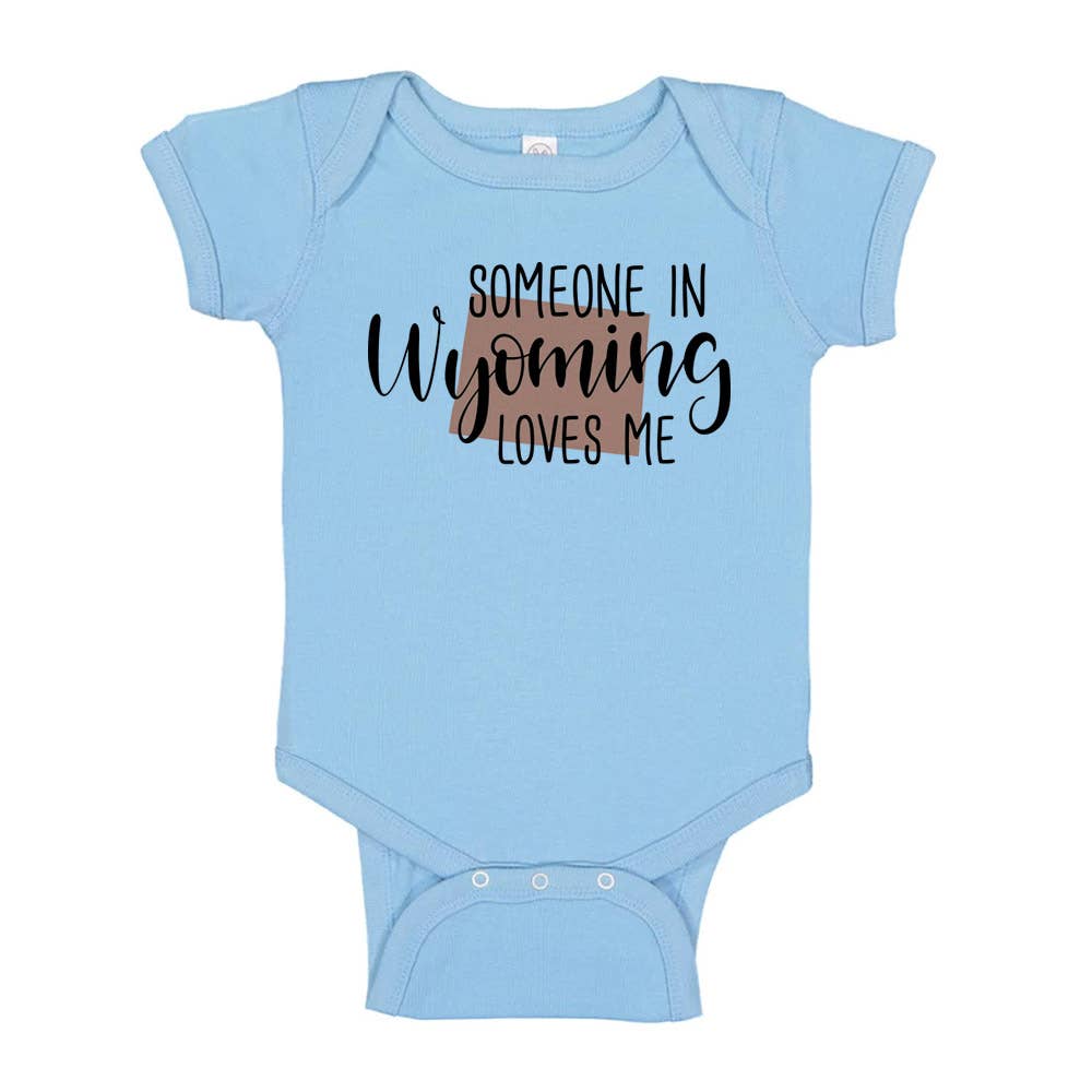 Itsy Bitsy Bella Co - Wholesale Bodysuit (Non-Footed) - Baby - Someone In Wyoming Loves Me Baby Bodysuit2