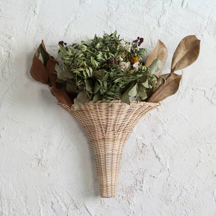 Rattan-Wandvase Gina für den Großhandel von Mahe Homeware