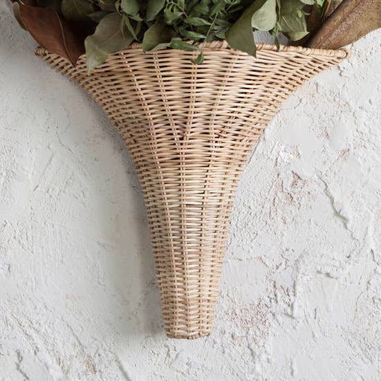 Rieten wandvaas Gina voor wholesale door Mahe Homeware