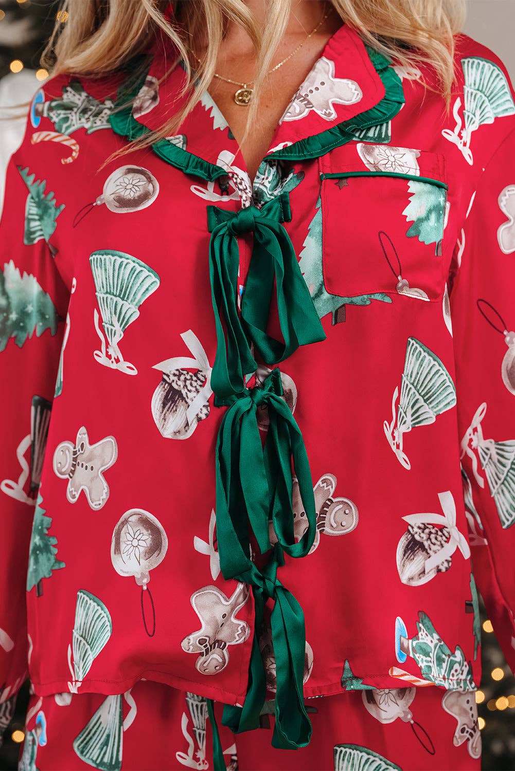 Red Christmas Bow Ruffle Trim Top and Shorts Pajama Set for wholesale on Faire3