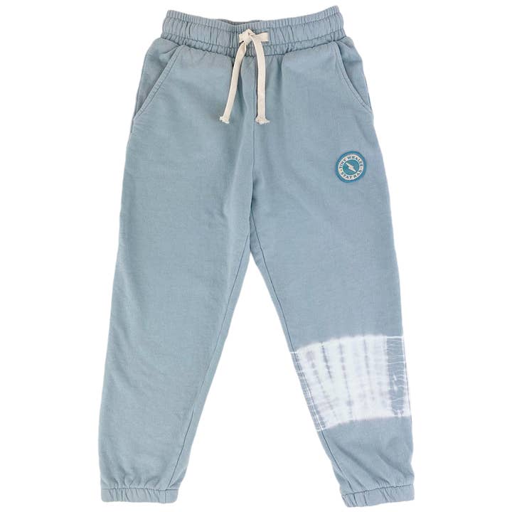 Pausa sulla riva per la vendita all'ingrosso da parte di Tiny Whales