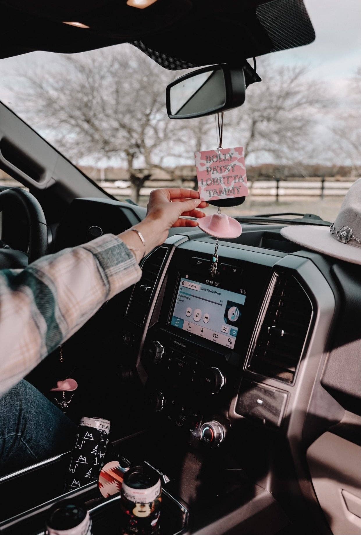 The Front Porch Label - Wholesale Car Freshener - Women's - Dolly Air Freshener4