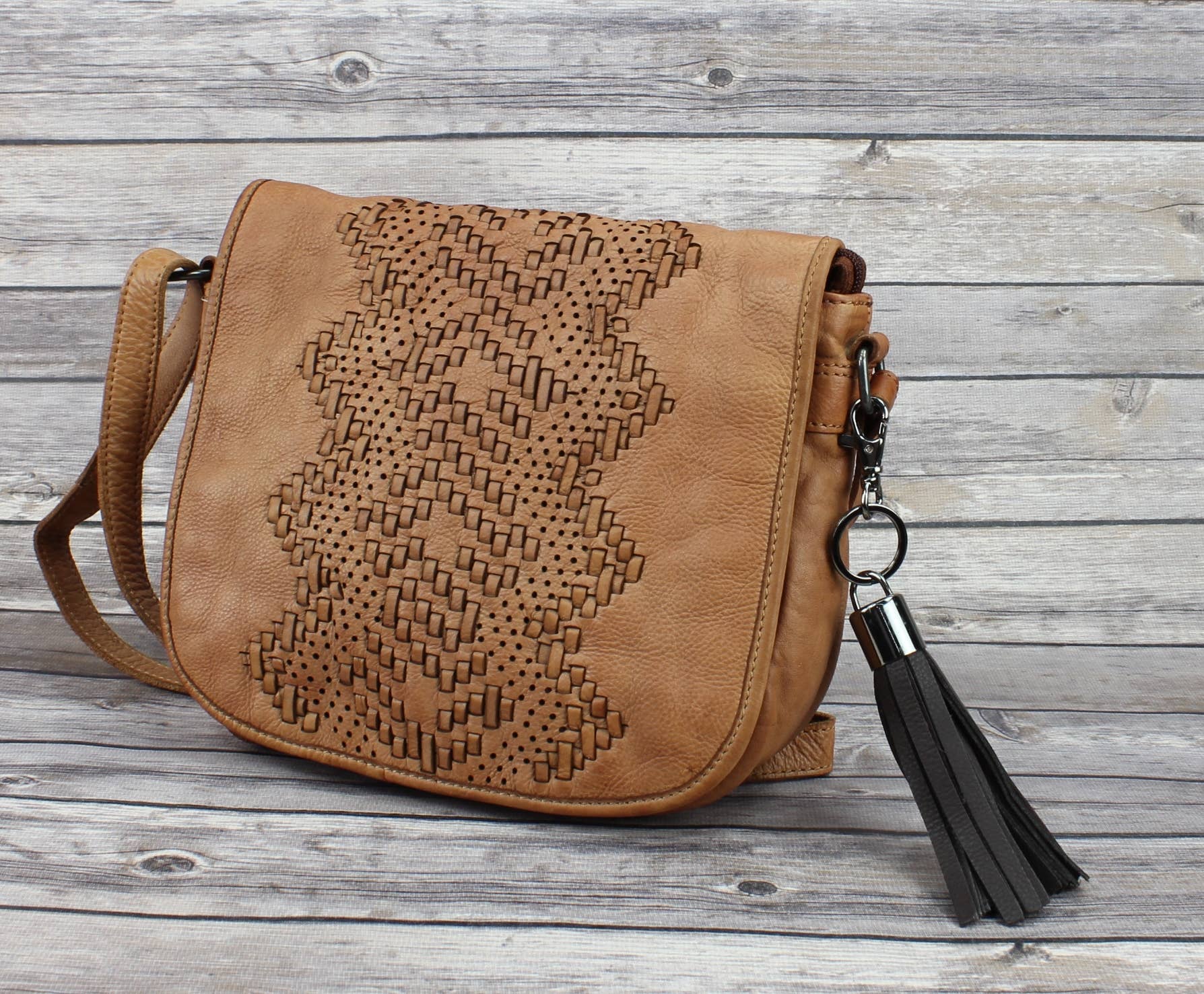 Leather Impressions Inc - Venta al por mayor Llavero - Mujer - Accesorio y llavero para bolso de piel con borlas13