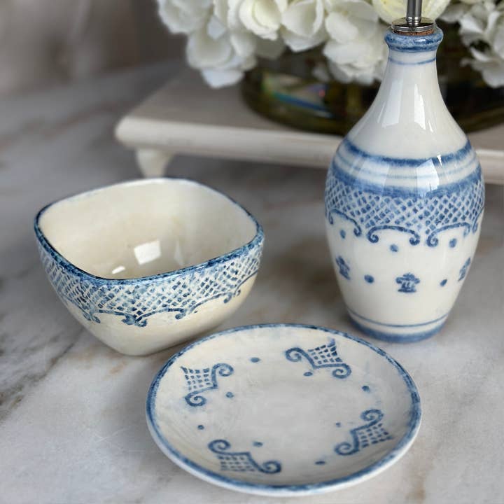 Arte Italica & Crown Linen Designs - Wholesale Appetizer Serveware - Burano Bread / Canapé Plate - New Color