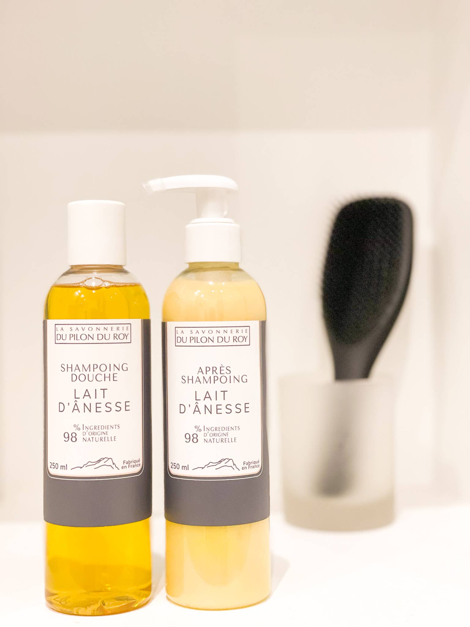 La Savonnerie du Pilon du Roy - Wholesale 2-in-1 Shampoo & Body Wash - Men's - Shampoing-douche au Lait d'ânesse Bio 250ml2