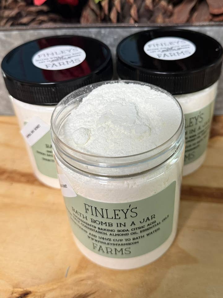 Finley’s Farms Bath Bomb in a Jar – Relaxing Mineral Soak for wholesale by Finleys Farms