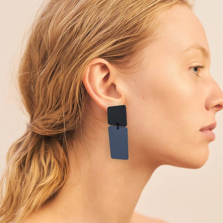 Mingled - Wholesale Dangle earrings - Bauhaus | Asymmetrical Earrings - Dark Blue and Black2