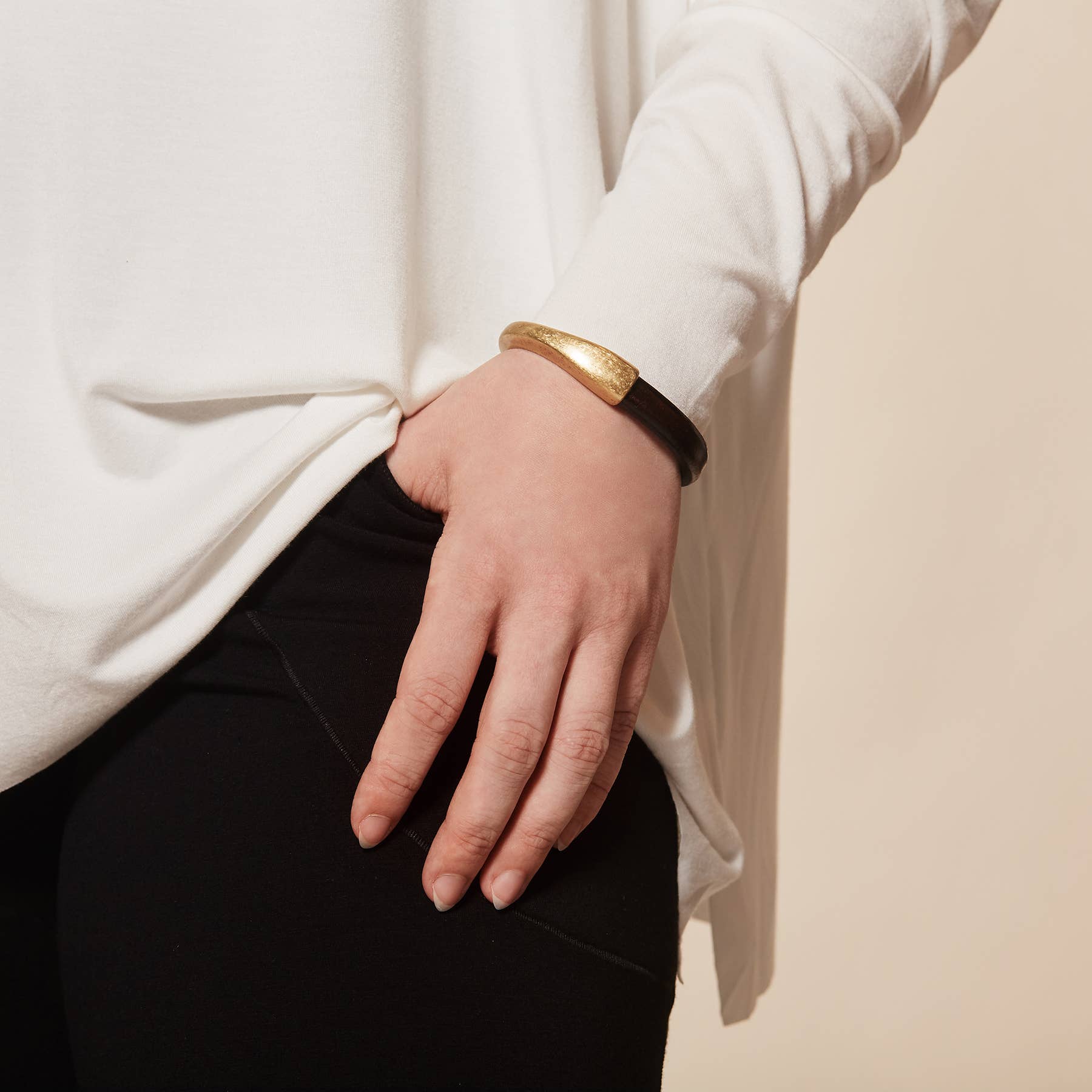 Diana Kauffman Designs - Vendita all'ingrosso Bracciale a polsino - Bracciale staccabile in pelle/Ottone anticato1