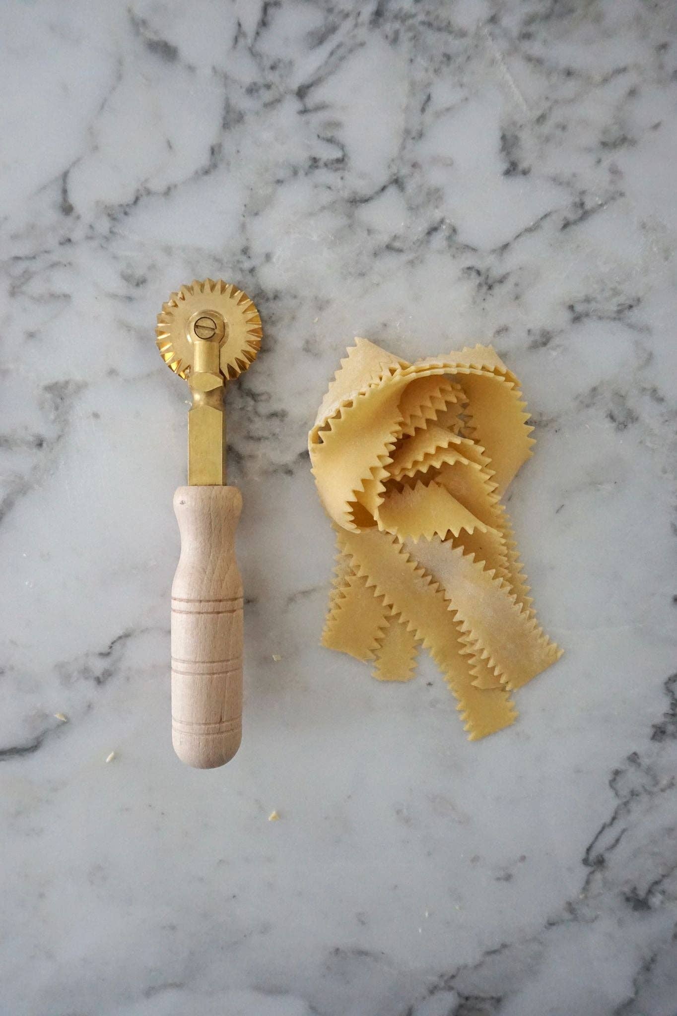 LA GONDOLA - Vendita all'ingrosso Utensile/attrezzo da cucina - Set di utensili per pasta: 2 coltelli professionali per pasta La Gondola6