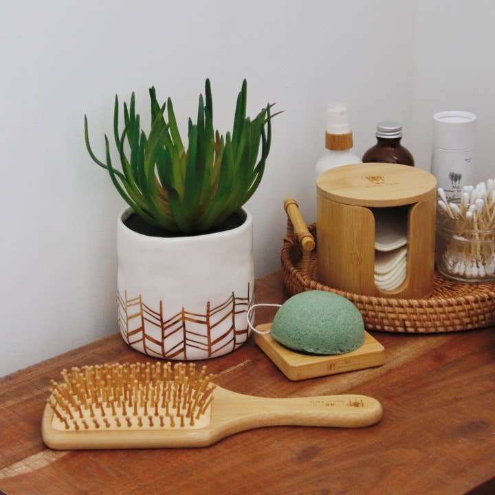 Me Mother Earth - Wholesale Hair Brush/Comb - Bamboo Paddle Hairbrush | Sustainable Beauty