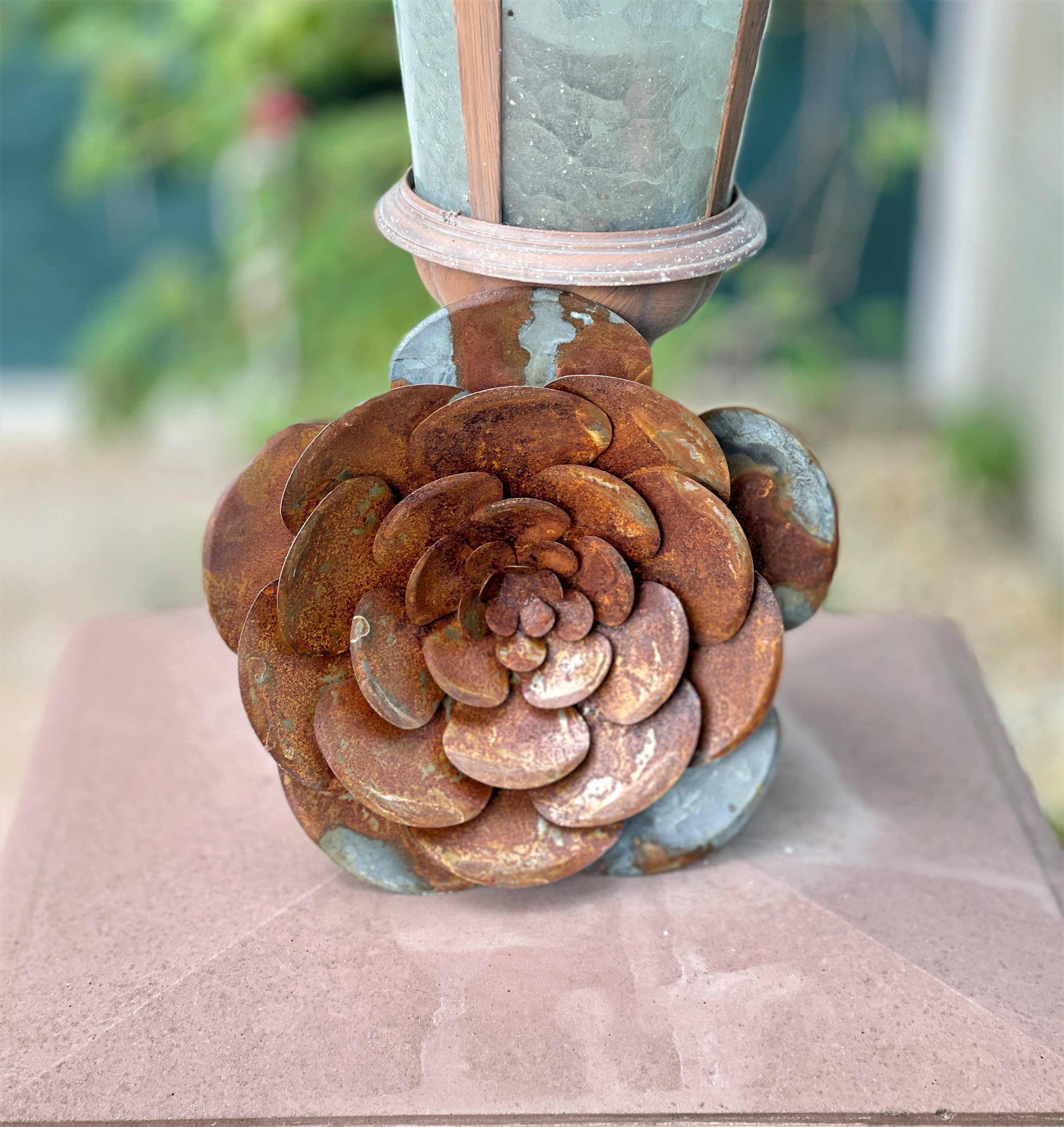 Home Kreation by KK dba Kraft Klub - Wholesale Outdoor Ornament/Decor - HANDMADE GRAY ZINC W/RUST GARDEN ROSE0