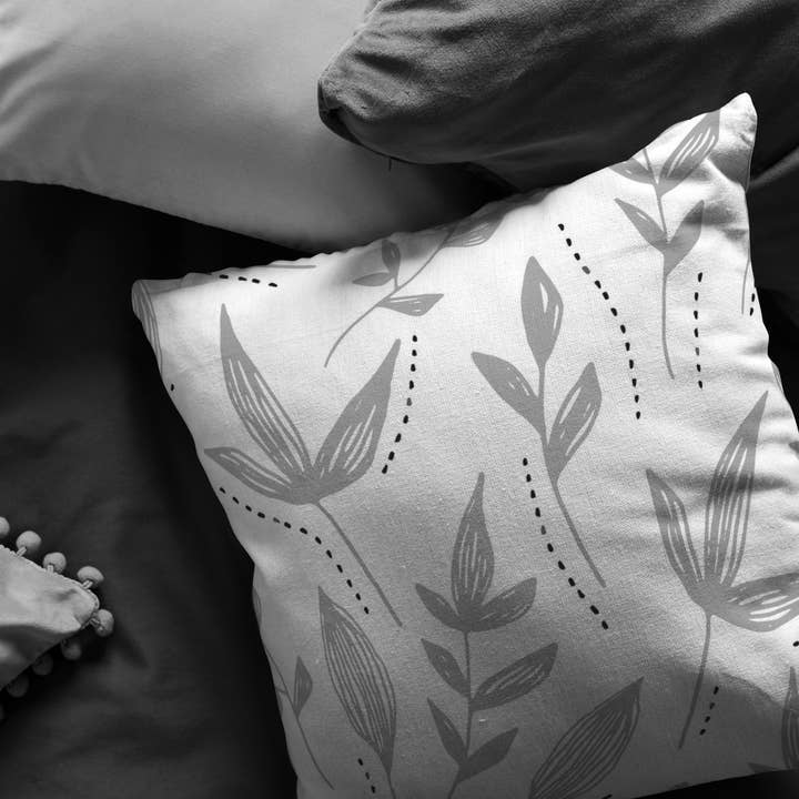 Coussin décoratif design fougère de style moderne, décoration d'intérieur de ferme pour la vente par Caliberry Home Goods