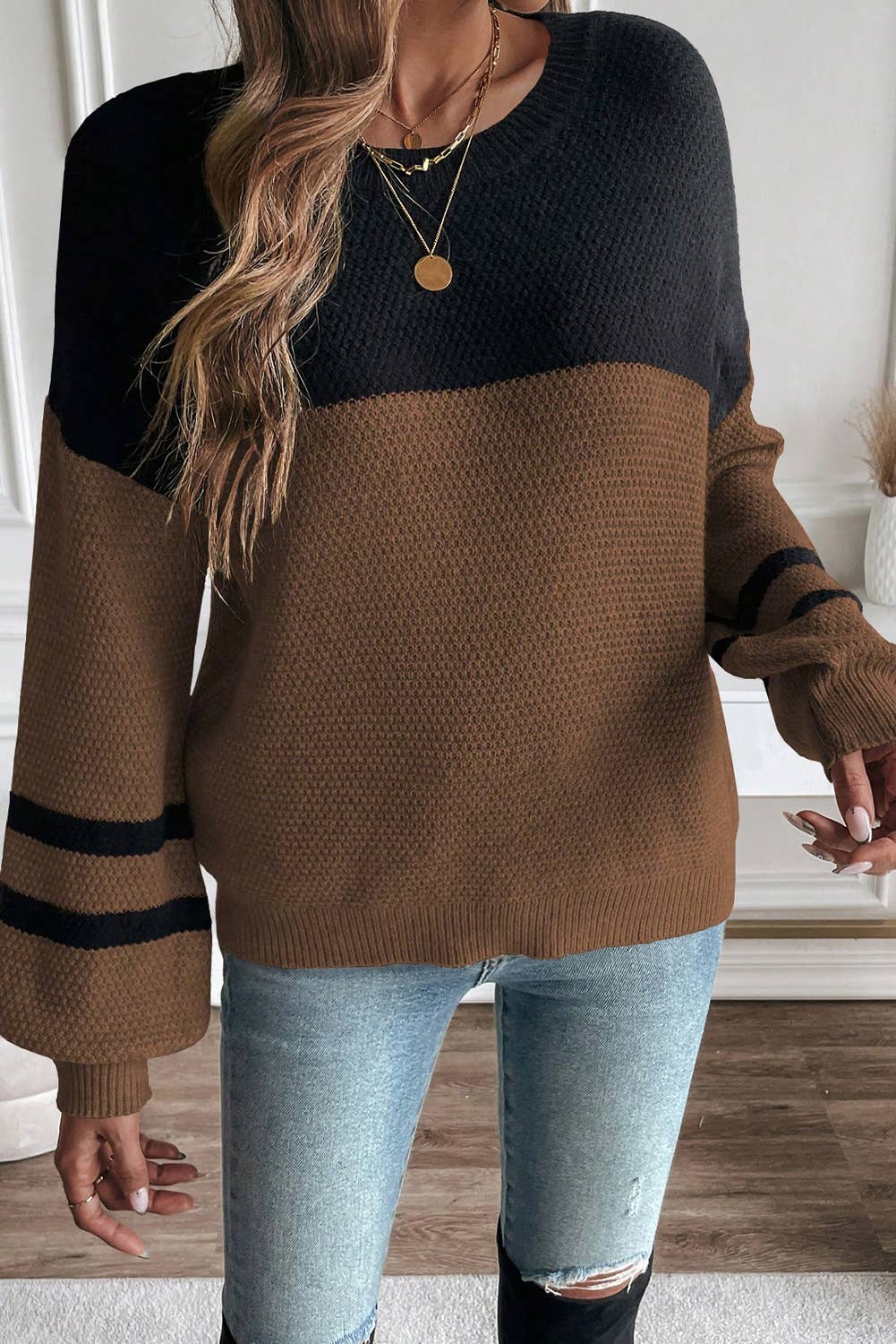 Suhkasana – wholesale Knitted jumper – Women′s – Parchment Color Block Knit Striped Sleeve Detail Casual Sweater14