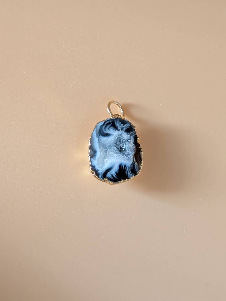 Geode Cave Charm for wholesale by Nuance Jewelry