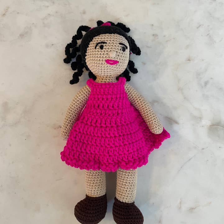 Roze jurk met gehaakte pop voor wholesale door ShopConsciously