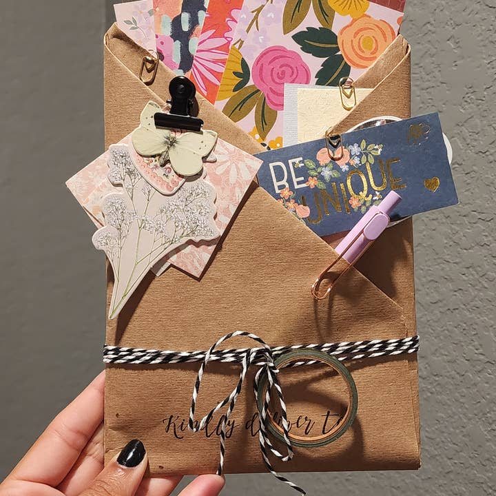 Junk Journal Mama - Wholesale DIY Craft Kit - Junk Journal Kit - Starter/Blind4