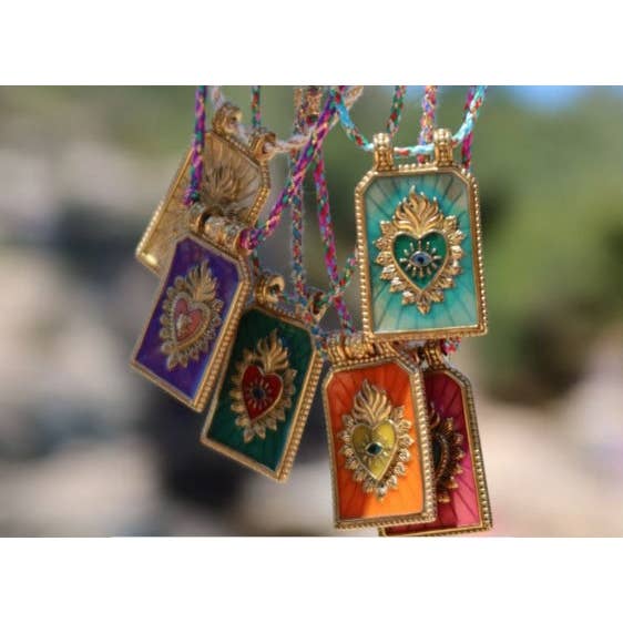 Collier Boho Amor pour la vente par Coastal Grit