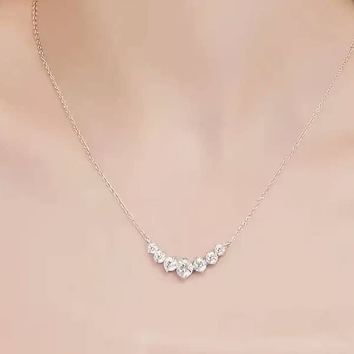 Everly Yours - Wholesale Pendant/Charm Necklace - 2CT D COLOR VVS1 Simulate Diamond Bar Necklace1