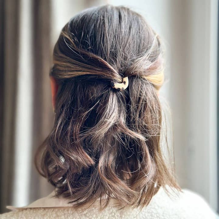 Bachca - Wholesale Hair Pin - Round Tortoiseshell Hair Pin4