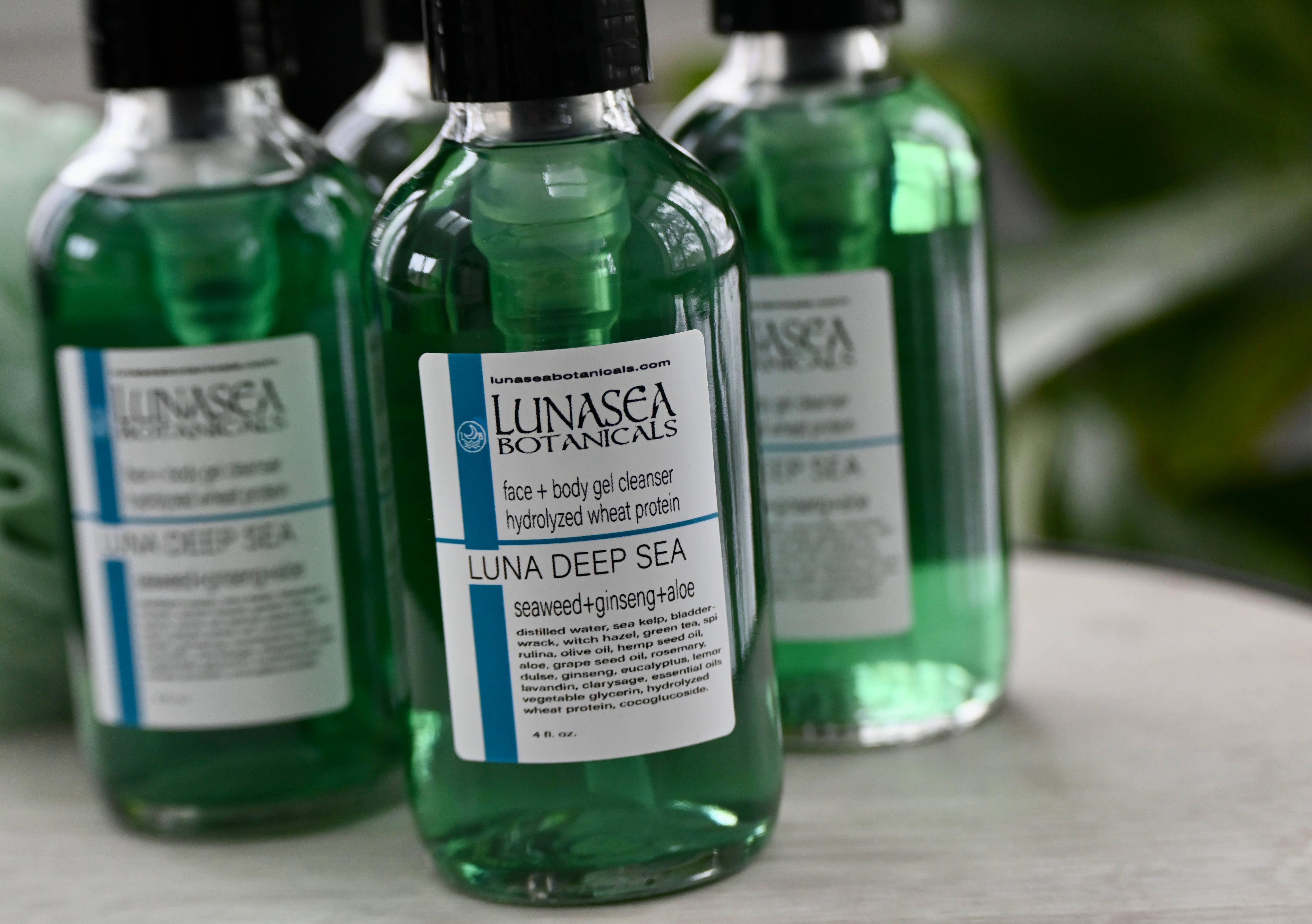 lunasea botanicals - Wholesale Facial Cleanser - Luna Deep Sea Face and Body Cleanser2