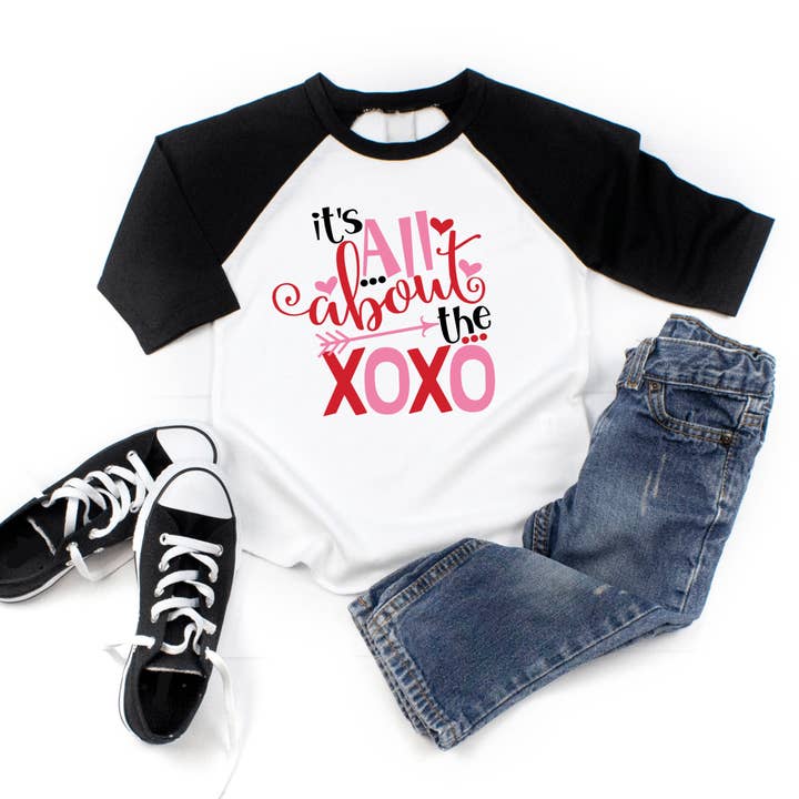 Bump & Beyond Designs - Wholesale Shirt - Kids - It's All About The XOXO Valentine's Shirt, Kids Raglan