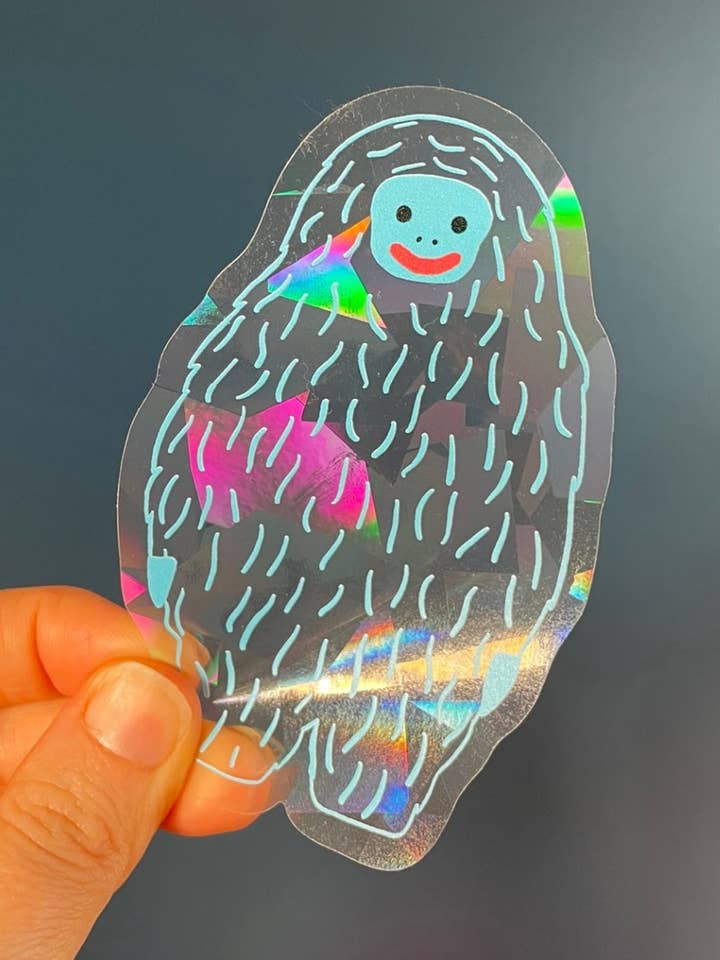 Attrape-soleil Yeti pour la vente par naomi wilkinson illustration