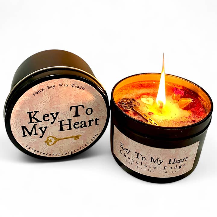 Llave a Mi Corazón Vela | Aroma a Fudge de Chocolate | Vegano para venta al por mayor de Raven’s Hearth