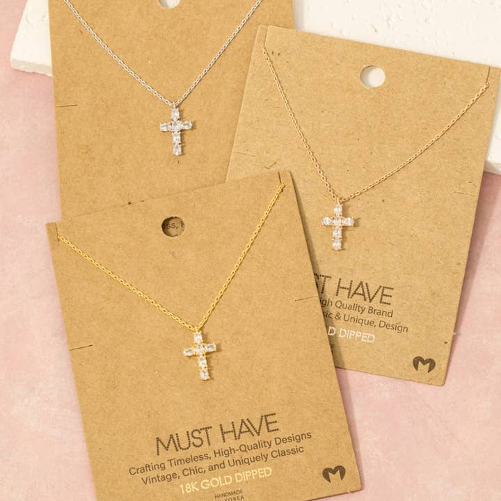 Collier pendentif croix CZ pour la vente par Fame Accessories